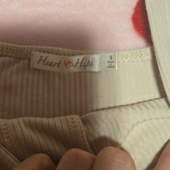 Beige Ribbed Top - Picture 2 of 3